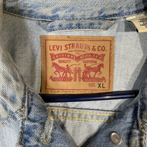 Levi Strauss & Co. Gils Original Trucker Jacket Distressed Wash Size XL - Picture 3 of 14